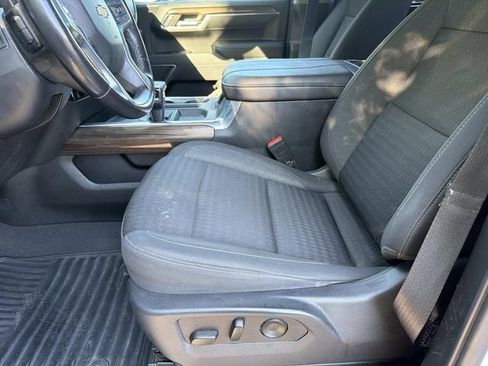 Used 2023 Chevrolet Silverado 1500 LT RWD image 17