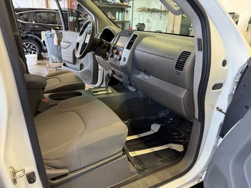 Used 2019 Nissan Frontier SV w/ Value Truck Package image 21