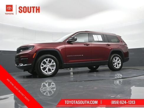 Used 2023 Jeep Grand Cherokee L Limited AWD/4WD image 43