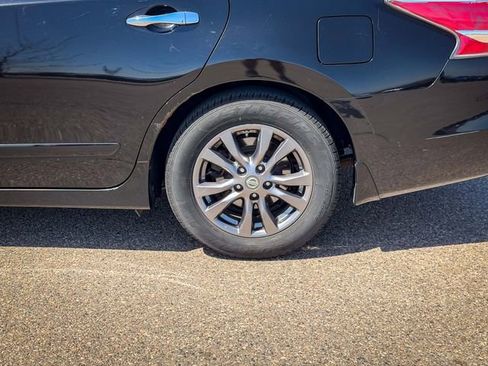 Used 2015 Nissan Altima 2.5 S w/ Special Edition Package FWD image 9