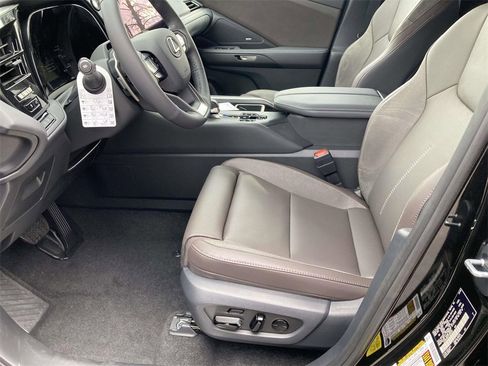 New 2026 Lexus TX 350 AWD image 12