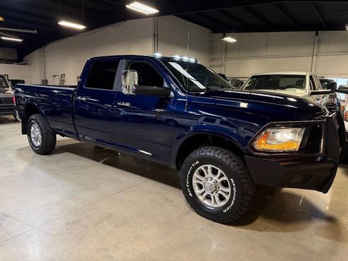 Used 2014 RAM 3500 Laramie w/ Cold Weather Group image 47