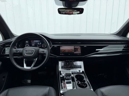 Used 2021 Audi Q7 3.0T Prestige AWD/4WD image 12