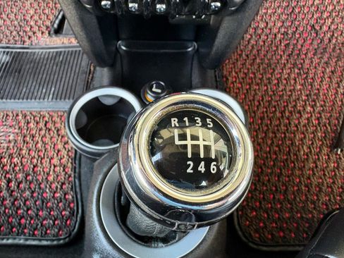 Used 2012 MINI Cooper S image 21