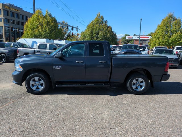 Used 2017 RAM 1500 Express AWD/4WD image 8
