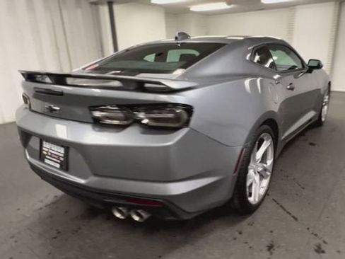 Certified 2023 Chevrolet Camaro SS RWD image 8