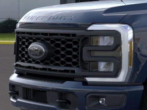 New 2025 Ford F350 Lariat w/ Lariat Ultimate Package image 17