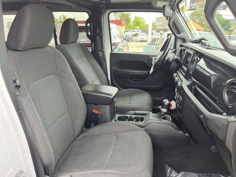 Used 2021 Jeep Wrangler Unlimited Sport AWD/4WD image 26