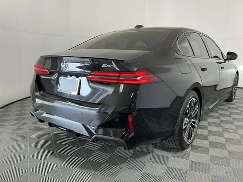 Certified 2025 BMW 530i 530i w/ M Sport Package image 5