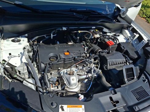 Certified 2024 Honda HR-V Sport image 28