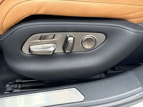 Used 2022 Lexus LS 500 w/ Interior Upgrade Package image 20