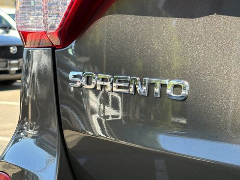 Used 2014 Kia Sorento EX w/ EX V6 Touring Package AWD/4WD image 26