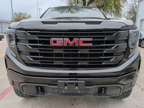 Used 2024 GMC Sierra 1500 Pro w/ Graphite Edition image 40