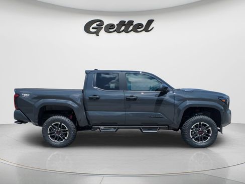 New 2025 Toyota Tacoma TRD Sport image 4