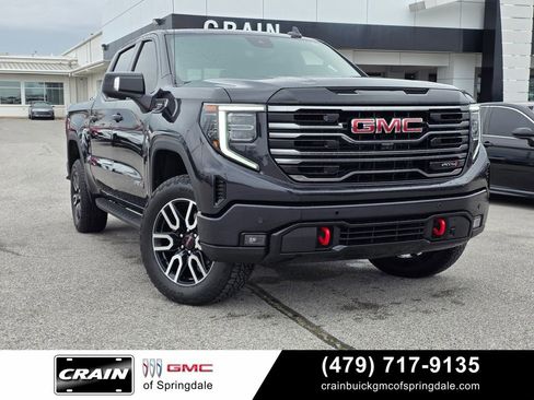 Used 2025 GMC Sierra 1500 AT4 w/ AT4 Premium Package image 1