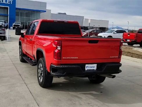Used 2024 Chevrolet Silverado 2500 Custom w/ Custom Value Package image 8