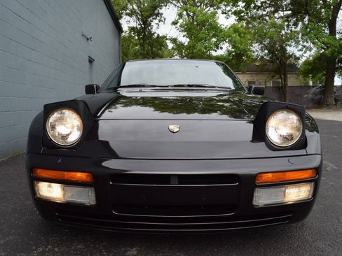 Used 1988 Porsche 944 Turbo RWD image 3