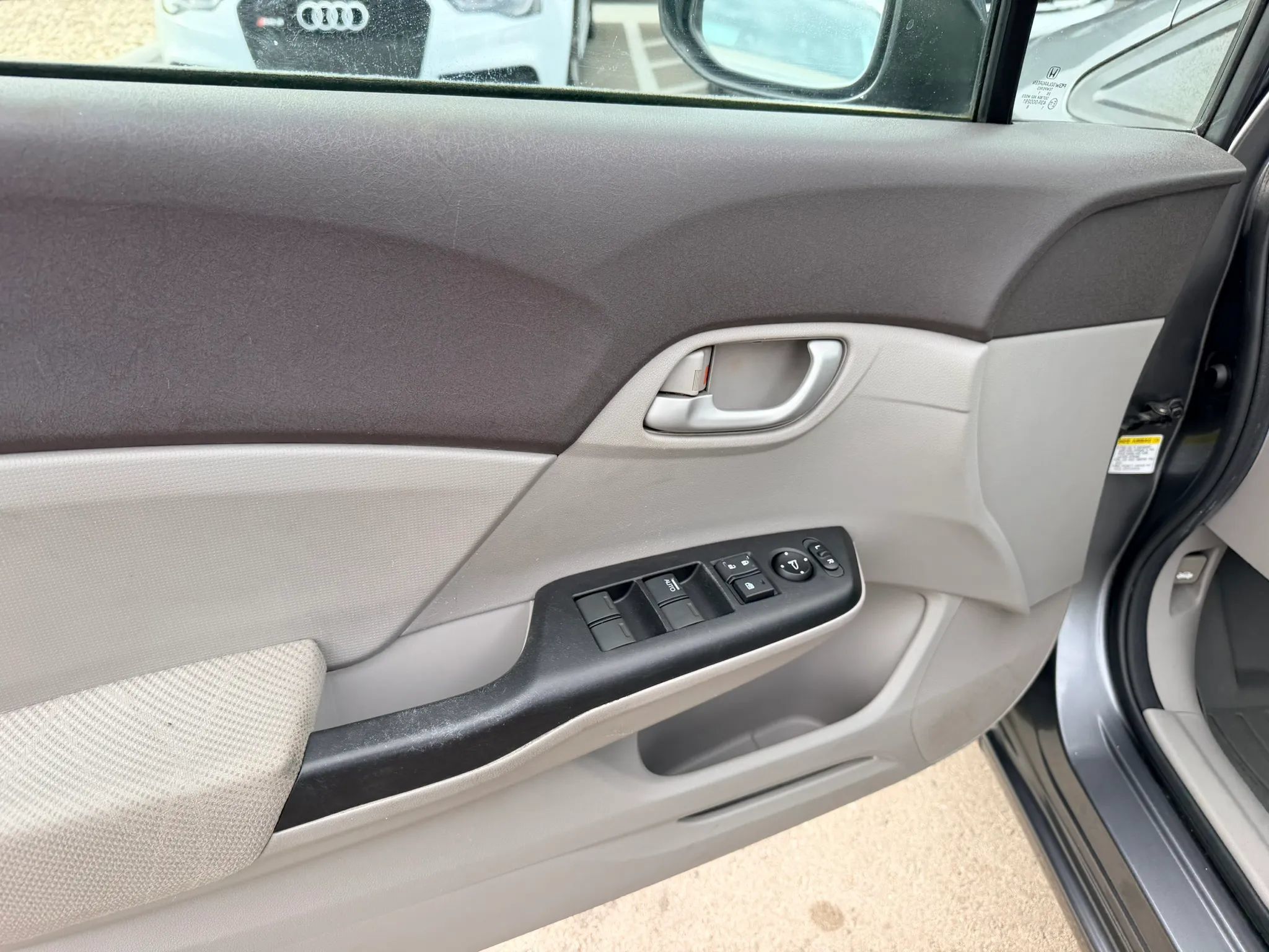 Used 2012 Honda Civic LX image 11