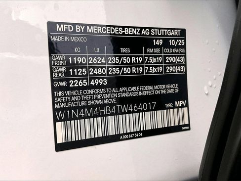 New 2026 Mercedes-Benz GLB 250 4MATIC image 18