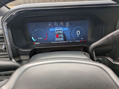 Certified 2024 Ford F350 Lariat w/ Chrome Package image 18