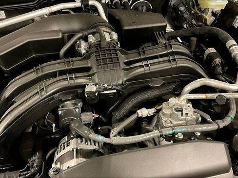 Used 2025 Subaru Outback Limited AWD/4WD image 31