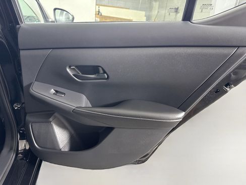 Used 2025 Nissan Sentra SV image 28