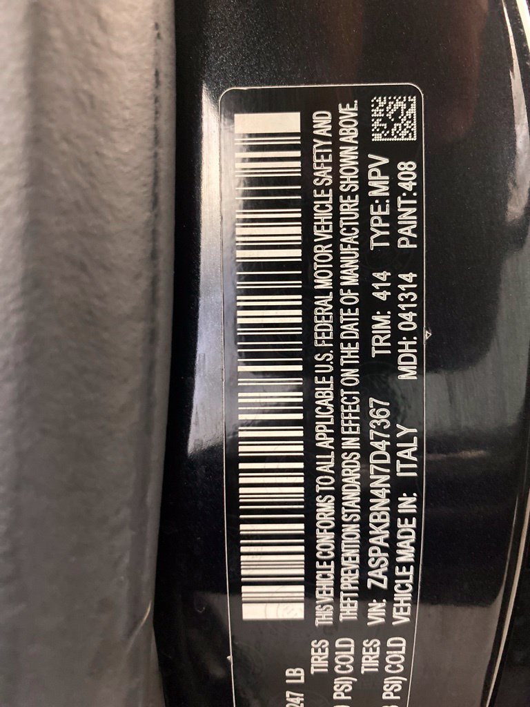 Used 2022 Alfa Romeo Stelvio Ti AWD/4WD image 28