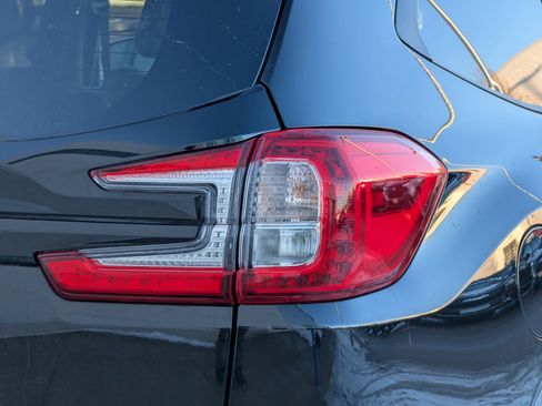 Used 2025 Subaru Ascent Bronze Edition w/ Popular Package #2 image 17