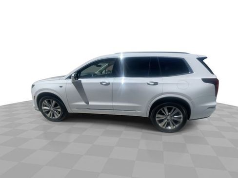 Certified 2023 Cadillac XT6 Premium Luxury w/ Technology Package AWD/4WD image 5