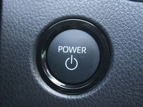 Used 2026 Toyota Camry SE w/ Convenience Package image 25