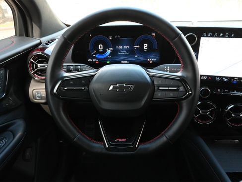 Used 2024 Chevrolet Blazer EV RS image 10