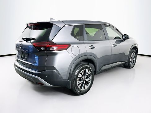 Used 2023 Nissan Rogue SV image 9