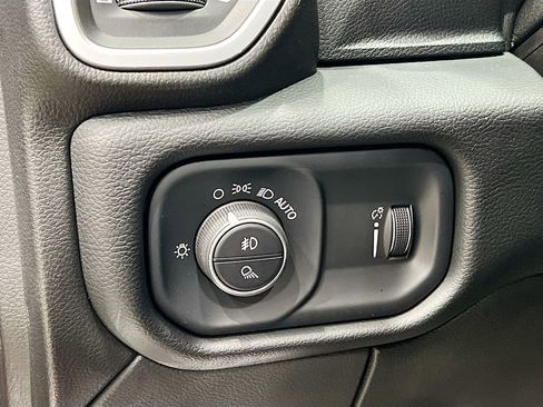 Used 2024 RAM 2500 Big Horn w/ Bed Utility Group image 18