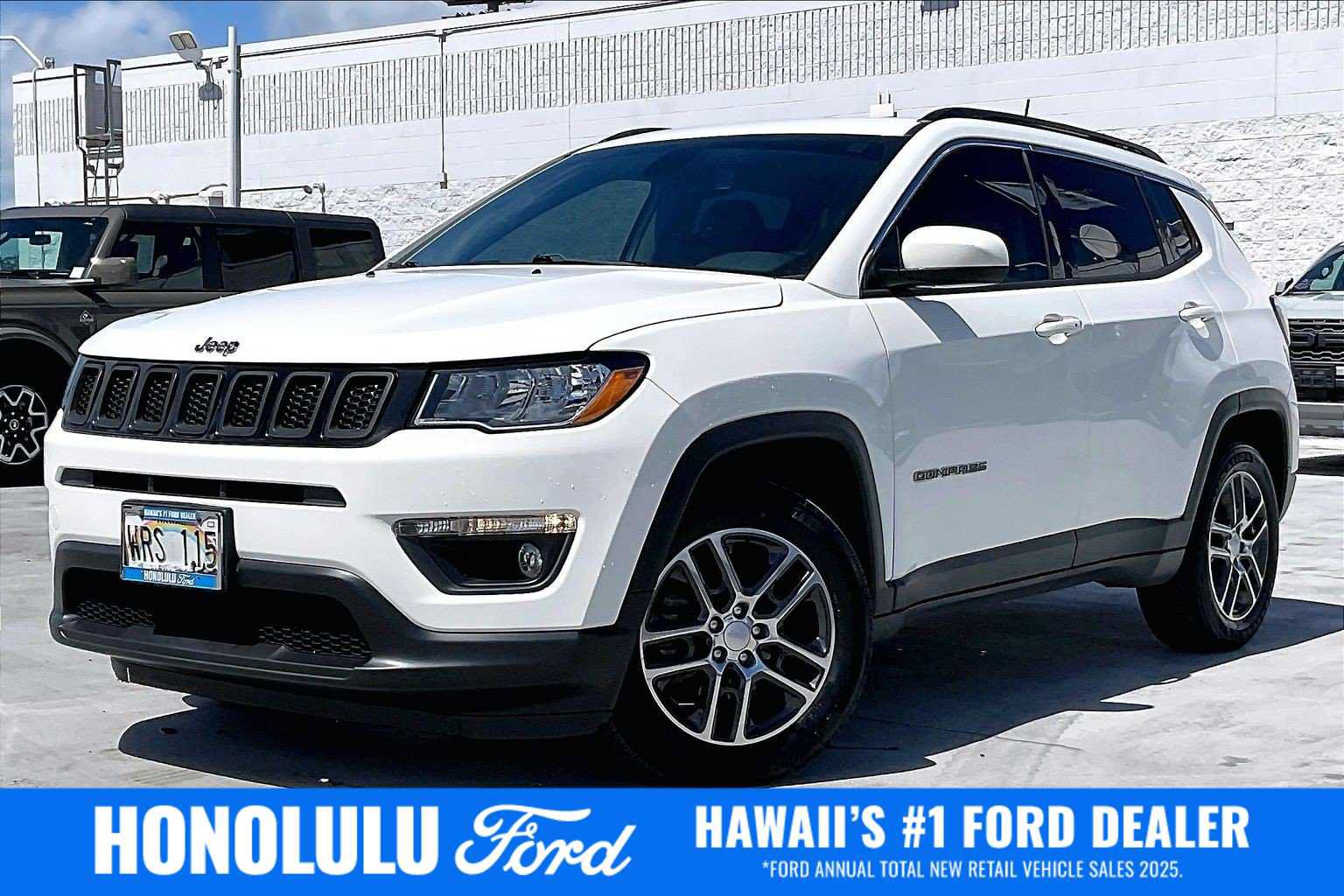 Used 2020 Jeep Compass Latitude w/ Safety & Security Group FWD image 1