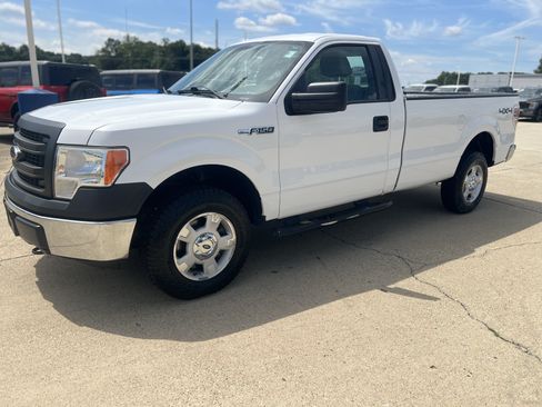 Used 2013 Ford F150 XL w/ Mid Equipment Group AWD/4WD image 13