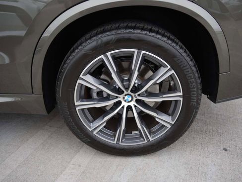 Used 2025 BMW X5 xDrive40i image 6