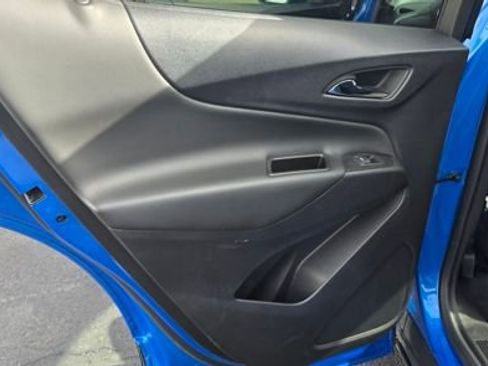 Used 2024 Chevrolet Equinox LT image 10