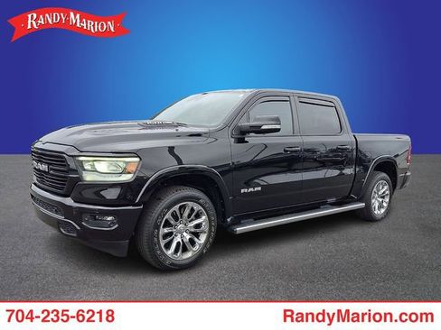 Used 2022 RAM 1500 Laramie AWD/4WD image 1