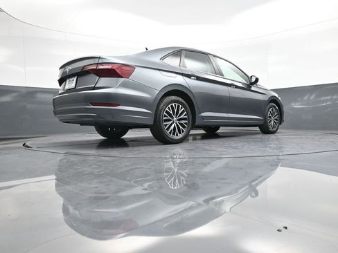 Used 2021 Volkswagen Jetta S image 30