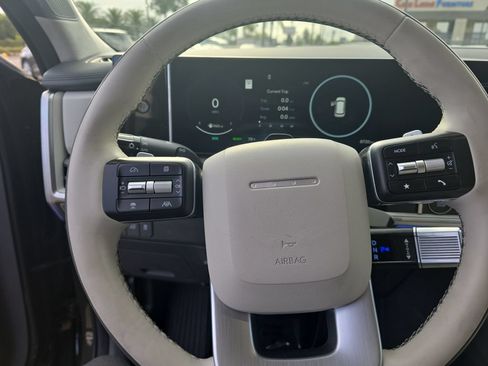 Used 2026 Hyundai Santa Fe Calligraphy AWD/4WD image 13
