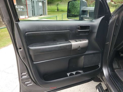 Used 2011 Toyota Tundra 4x4 Double Cab image 20