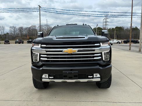 Used 2023 Chevrolet Silverado 2500 High Country w/ LPO, Hitch Package image 3
