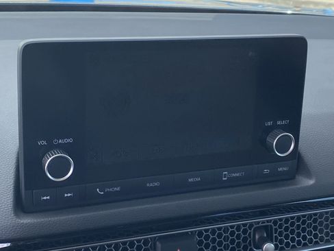 Certified 2022 Honda Civic EX-L image 24