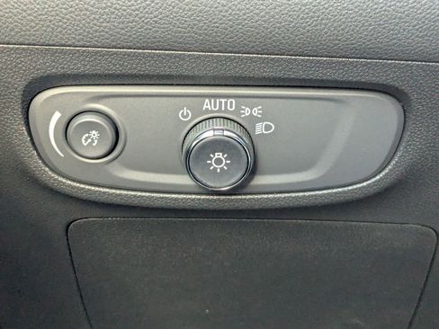 New 2026 Buick Encore GX Avenir image 15