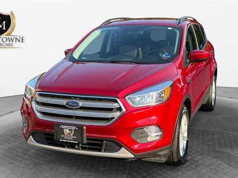 Used 2018 Ford Escape SE AWD/4WD image 1