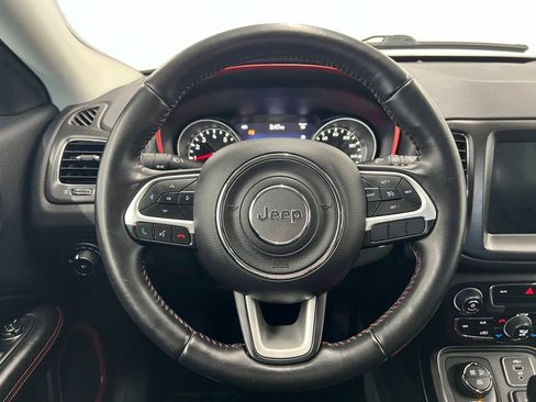 Used 2018 Jeep Compass Trailhawk image 14