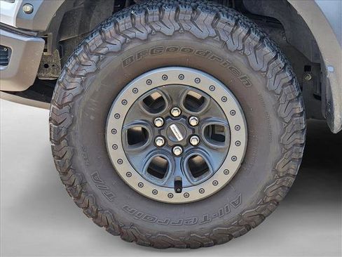 Used 2018 Ford F150 Raptor w/ Equipment Group 802A Luxury AWD/4WD image 14
