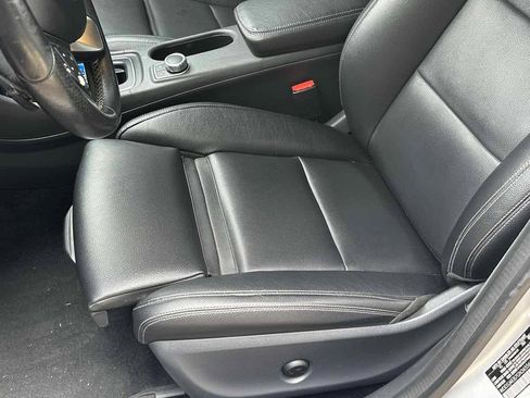 Used 2016 Mercedes-Benz CLA 250 image 11