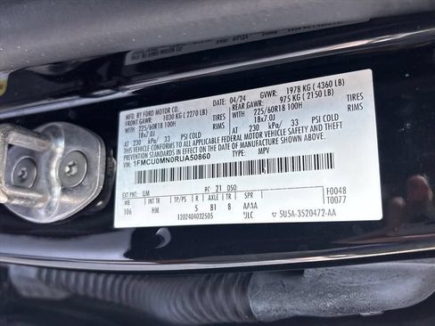 Used 2024 Ford Escape ST-Line w/ Tech Pack #1 FWD image 30