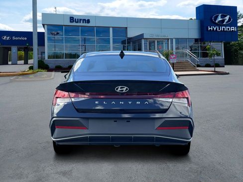 New 2026 Hyundai Elantra Sport image 6